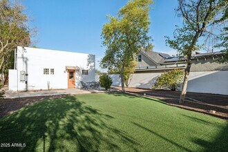 2012 N 23rd St in Phoenix, AZ - Building Photo - Building Photo