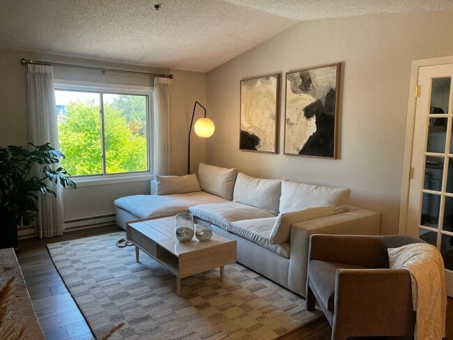 property at 2100 Ridge Dr