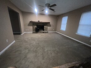 533 Sherwood Greens in Stone Mountain, GA - Building Photo - Building Photo