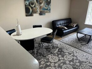 8889 Caminito Plaza Centro, Unit 7221 in San Diego, CA - Building Photo - Building Photo