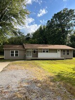 777 Haney Rd in Carbondale, IL - Building Photo