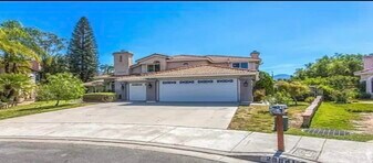 28840 Drapper Ct in Highland, CA - Building Photo