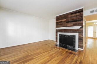 35 La Rue Pl NW in Atlanta, GA - Building Photo - Building Photo