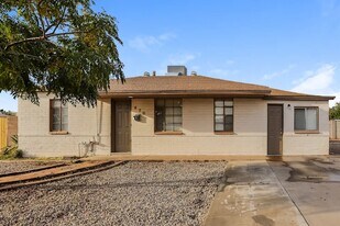 672 E Buffalo St in Chandler, AZ - Building Photo