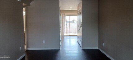 17402 N 19th Ave in Phoenix, AZ - Building Photo - Building Photo