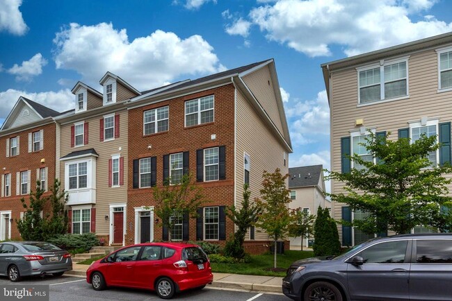 7928 Quidditch Ln in Elkridge, MD - Foto de edificio - Building Photo