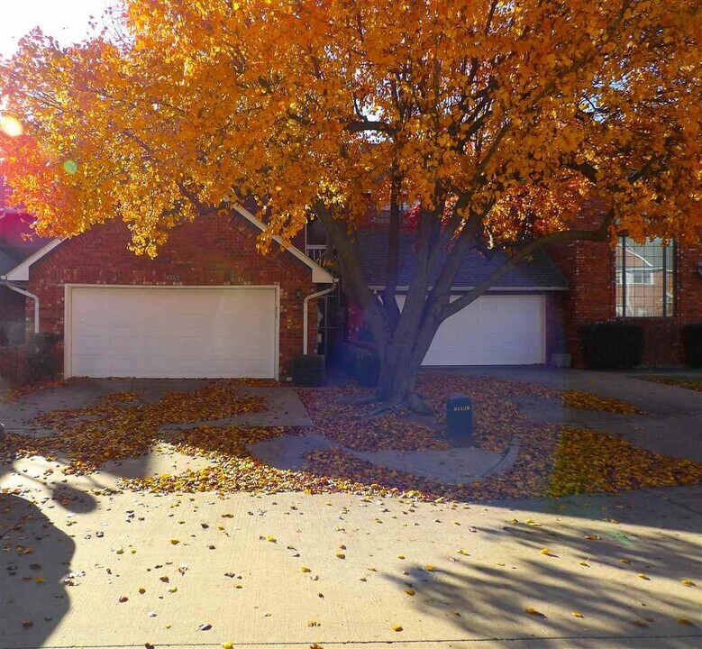 6742 Willow Wood Loop in Lawton, OK - Building Photo