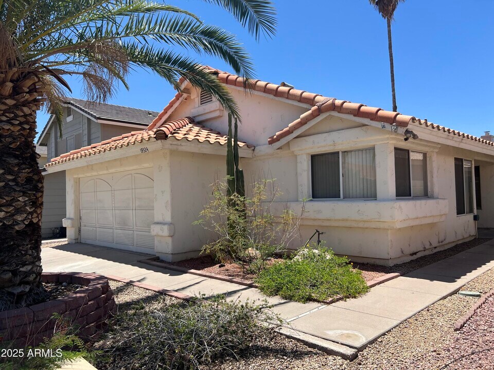 19324 N 76th Dr in Glendale, AZ - Building Photo