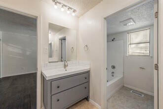 4518 Speedway in Austin, TX - Building Photo - Building Photo