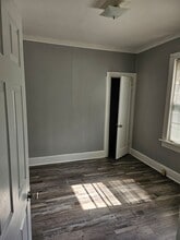 720 E Oregon St in Evansville, IN - Building Photo - Building Photo