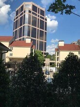 3655 Habersham Rd NE-Unit -130 in Atlanta, GA - Building Photo - Building Photo