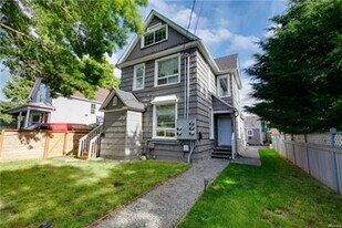 2033 S 8th St, Unit 1