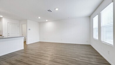 3716 Celesta Vista Ave in Las Vegas, NV - Building Photo - Building Photo