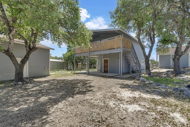 property at 612 Mockingbird Dr