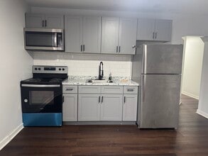 6600 Dicks Ave, Unit Section 8 in Philadelphia, PA - Building Photo - Building Photo