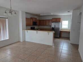 3649 Sail Harbor Drive in Kissimmee, FL - Building Photo - Building Photo