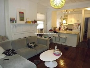 465 Park Dr in Boston, MA - Foto de edificio - Building Photo