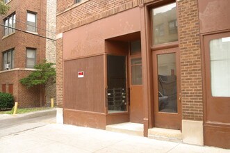 6632 N Clark St in Chicago, IL - Building Photo - Building Photo