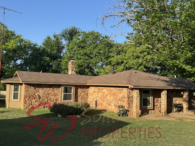 20446 S Farm to Market 4 in Lipan, TX - Building Photo - Building Photo