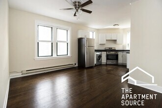 3845 N Greenview Ave, Unit 1N in Chicago, IL - Building Photo - Building Photo