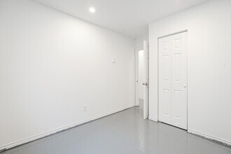 3970 Rue Prieur E in Montréal, QC - Building Photo - Building Photo