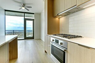 44 East Ave, Unit 3506 in Austin, TX - Building Photo
