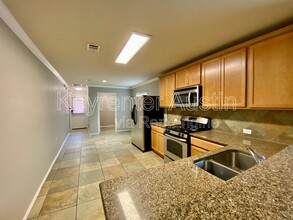 5524 Kleberg Trail in Austin, TX - Building Photo - Building Photo