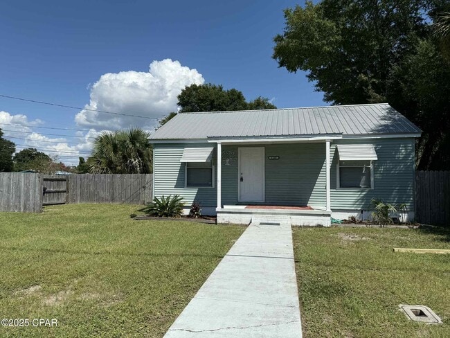 1118 Fairland Ave