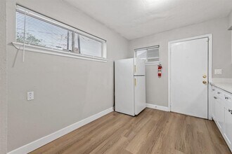 7814 Glass St in Houston, TX - Building Photo - Building Photo