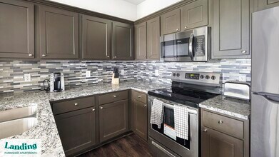 22155 Wildwood Park Rd in Richmond, TX - Building Photo - Building Photo