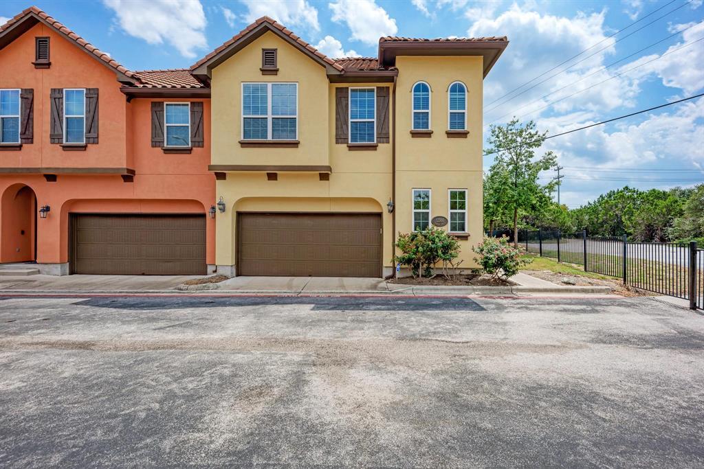 12300 Terraza Cir in Austin, TX - Building Photo