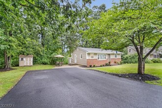 42 Acorn St in Stanhope, NJ - Building Photo - Building Photo