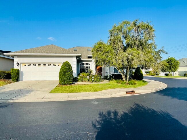 3045 SW 41st Ln in Ocala, FL - Building Photo - Building Photo