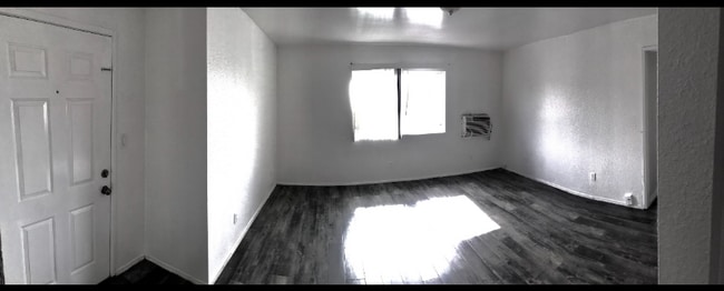 5660 Case Ave in Los Angeles, CA - Building Photo - Building Photo
