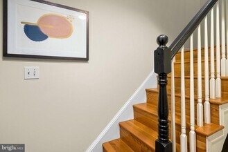 410 11th St NE in Washington, DC - Building Photo - Building Photo