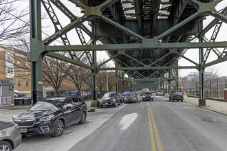 1083 Gerard Ave in Bronx, NY - Building Photo - Building Photo