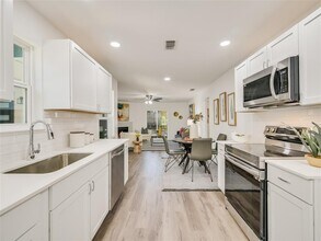 903 Romeria Dr in Austin, TX - Building Photo - Building Photo