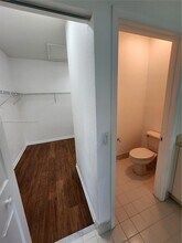 2762 SW 85th Ave in Miramar, FL - Foto de edificio - Building Photo