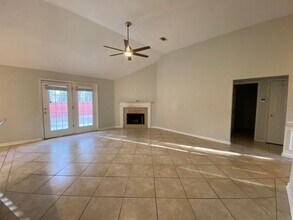 68 Carlisle Ln in Savannah, GA - Building Photo - Building Photo