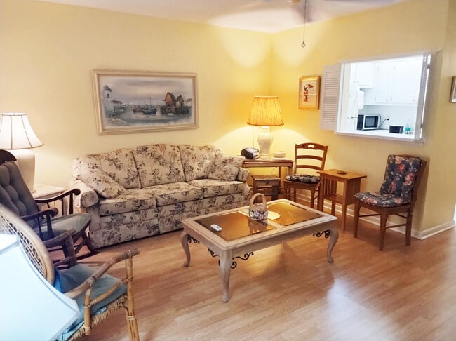 39 Harwood B in Deerfield Beach, FL - Building Photo - Building Photo