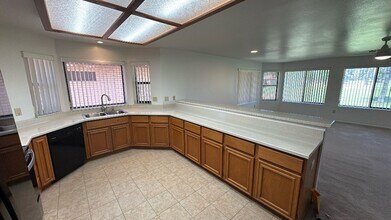7755 E Laguna Azul Ave in Mesa, AZ - Building Photo - Building Photo