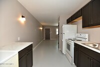 310 Roosevelt Rd photo'