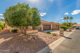 15679 W Cheery Lynn Rd in Goodyear, AZ - Building Photo - Building Photo