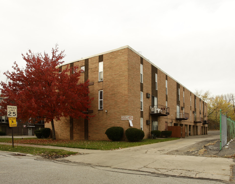 Clare Manor Apartments Photo