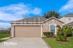 6671 Gentle Oaks Dr N in Jacksonville, FL - Building Photo