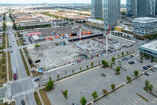 Artwalk in Vaughan, ON - Building Photo