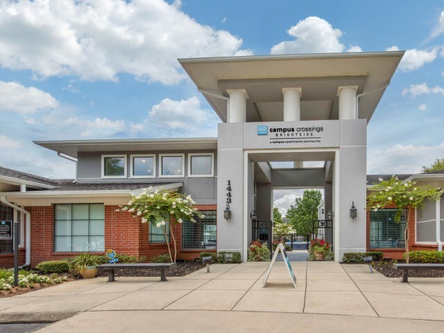 Campus Crossings on Brightside in Baton Rouge, LA - Building Photo - Building Photo