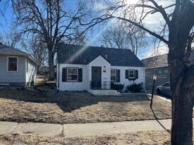 2120 S Norton Ave in Sioux Falls, SD - Building Photo