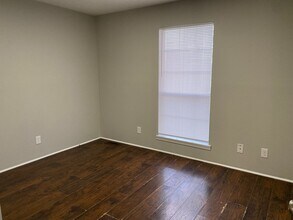 251 Tinker Hill Cv, Unit A in Jackson, TN - Foto de edificio - Building Photo