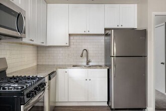 Springdale Apartments in Decatur, GA - Building Photo - Building Photo